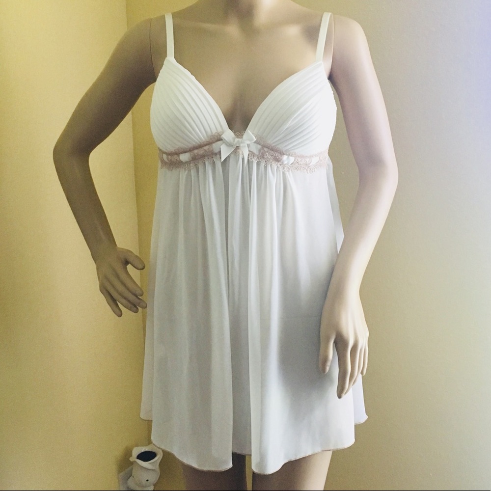 NWT Bridal White Sheer Lingerie Set Size Small